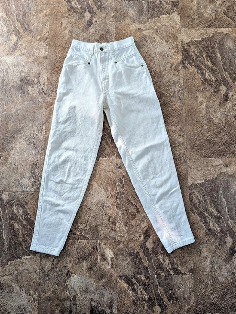 WALLYS Cotton Straight Leg Pants in White Waist 26